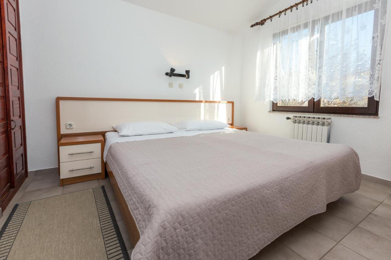 Bed and Breakfast Pansion Croatia Starigrad Paklenica Exteriér fotografie